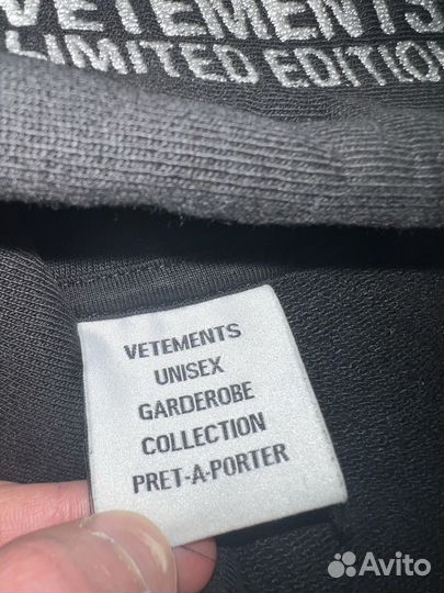 Худи vetements новая worldtour