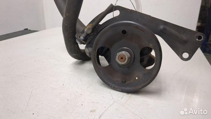 Гур Nissan Almera N15, 1998