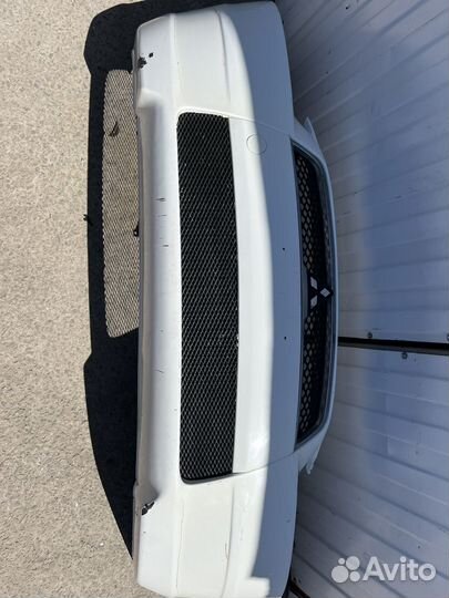 Бампер передний mitsubishi lancer 10 бу