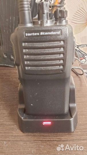 Радиостанция Vertex VX-231-D0-5
