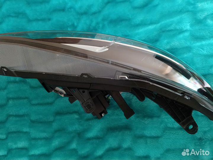 Фара правая vesta оригинал новая