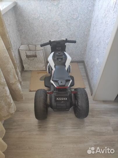 Детские игрушки машины электромобиль