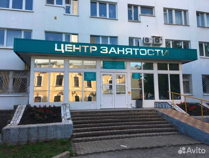 Менеджер по продажам