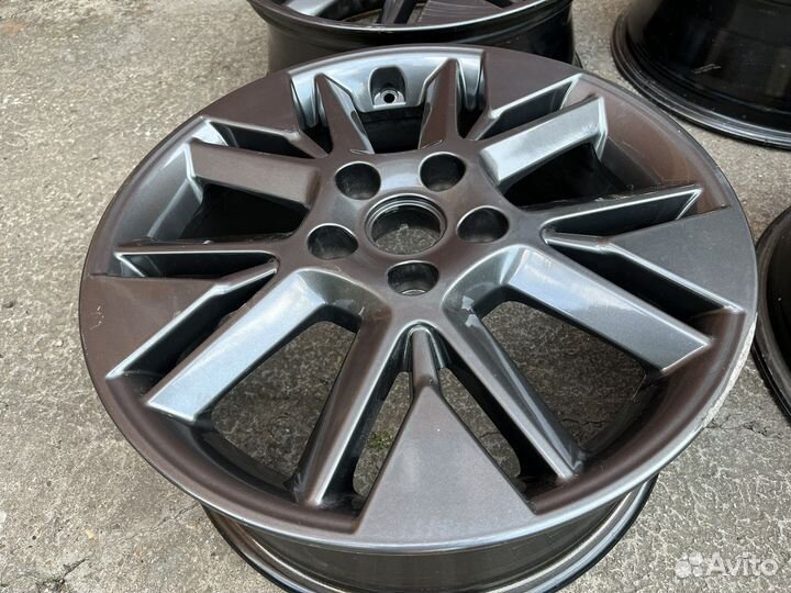 Оригинал диски Kia Soul R17