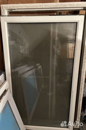 Оконный блок с дверью