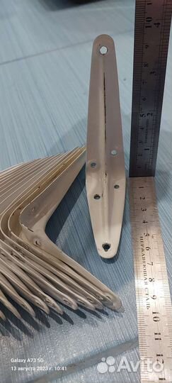 Кронштейн для полок