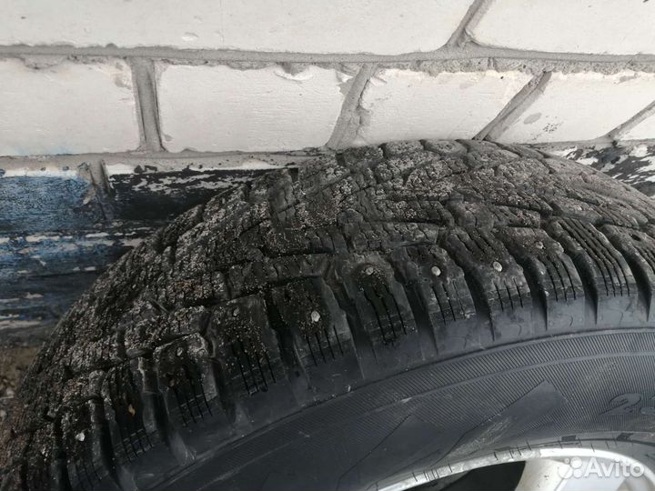 Колеса зимние шипы 235 75 р16 4шт