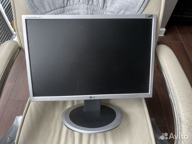 Монитор LG flatron 19 дюймов
