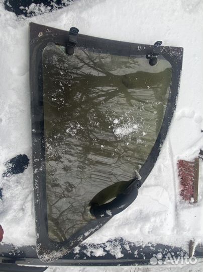 Стекло боковое ford ка