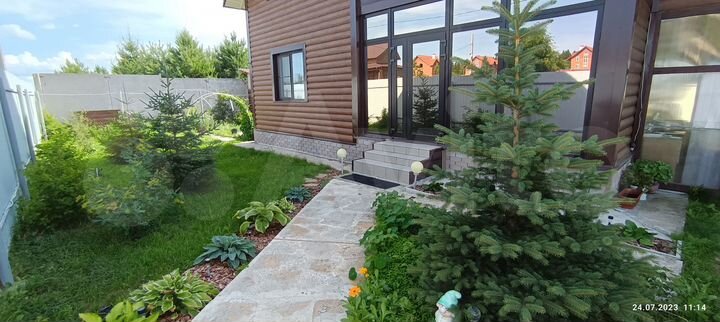 Дом 167,5 м² на участке 12,5 сот.