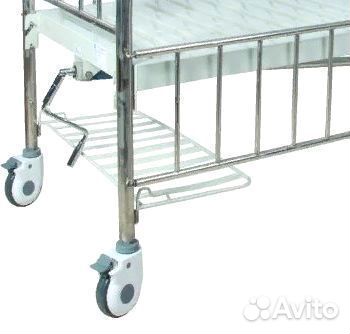 Медицинская кровать для ухода за больными