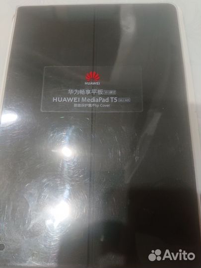 Чехлы для планшетов Huawei