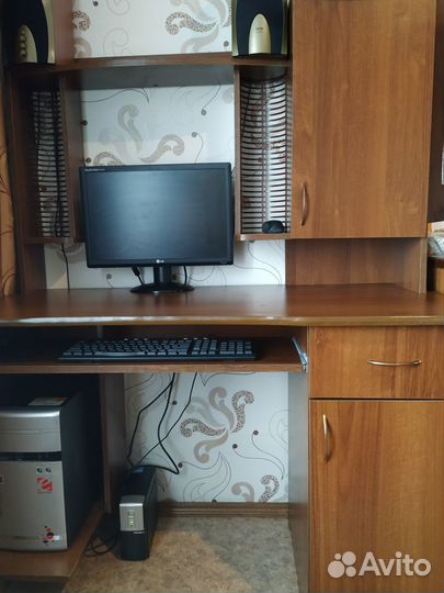 Компьютерный стол бу