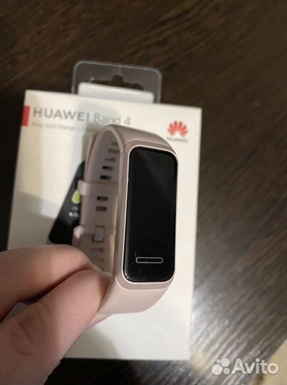 Huawei band 4