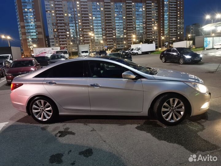 Hyundai Sonata 2.0 AT, 2011, 69 380 км