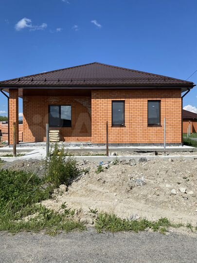 Дом 100 м² на участке 5 сот.