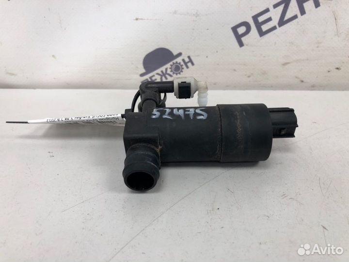 Моторчик бачка омывателя Ford Focus хэтчбек 5 дв