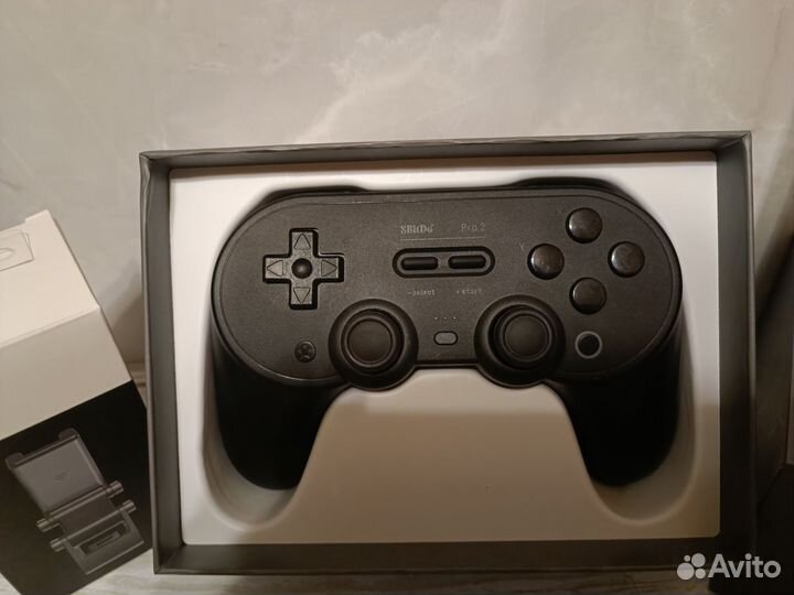 Геймпад 8bitdo pro 2 с держателем черный Bluetooth