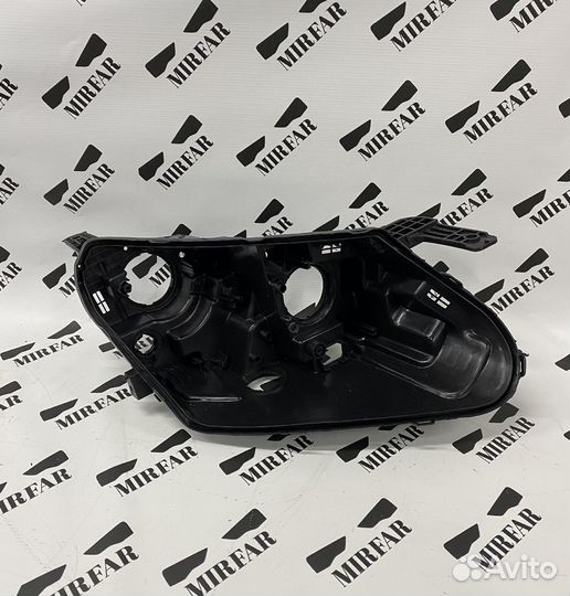 Правый корпус фары Geely Coolray 2019-н.в. Halogen