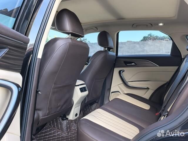 FAW Bestune T77 1.5 AMT, 2021, 32 000 км