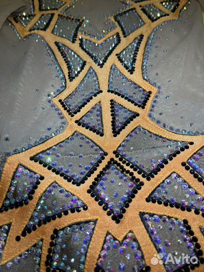 Купальник для художественной гимнастики