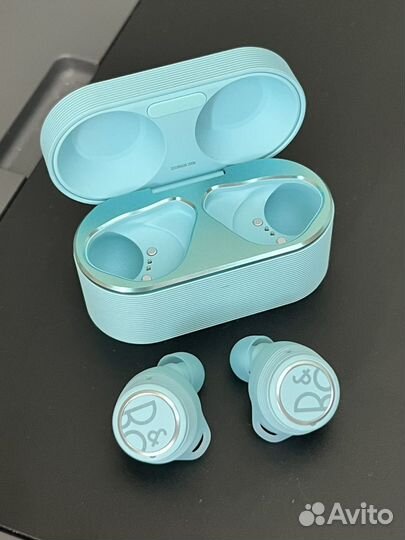 Беспроводные наушники Bang & Olufsen