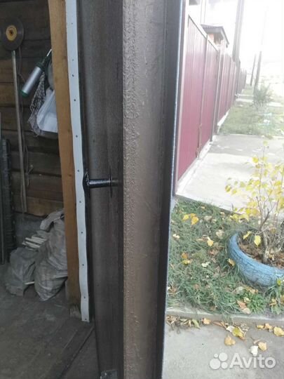 Ворота гаражные металлические распашные