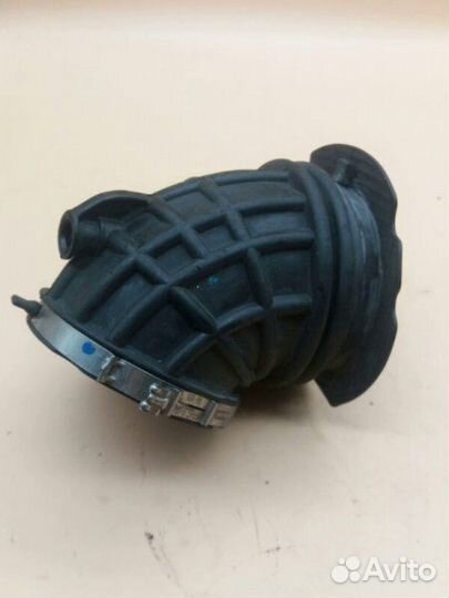 Патрубок воздушный Mercedes-Benz E Class W212