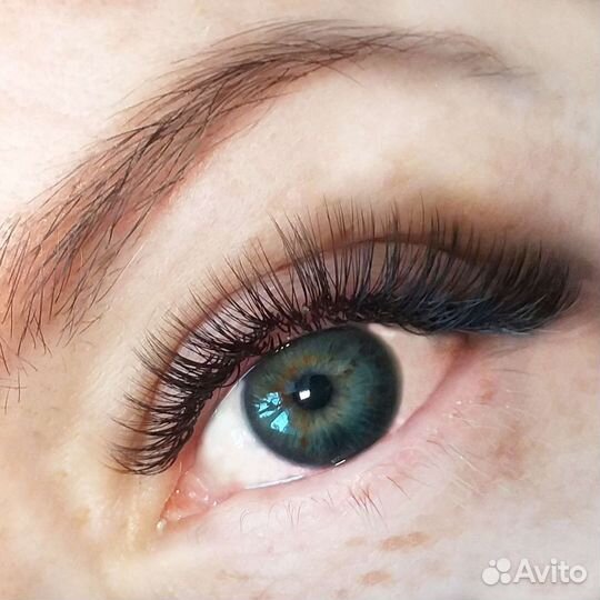 Наращивание ресниц и оформление бровей Радуга Парк