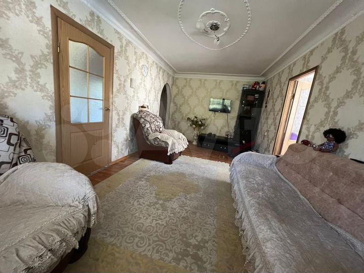 2-к. квартира, 49 м², 2/4 эт.