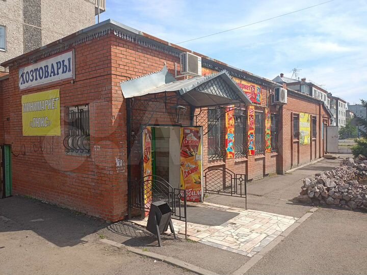 Здание, 350 м²