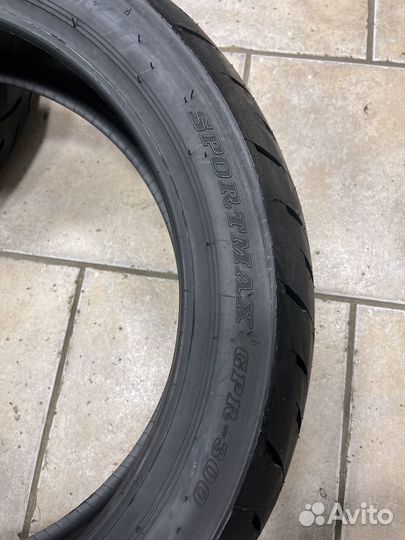 Dunlop Sportmax GPR-300 110/70-17 150/70-17