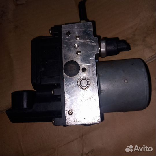 Бмв 7 е 65 блок ABS конце 007