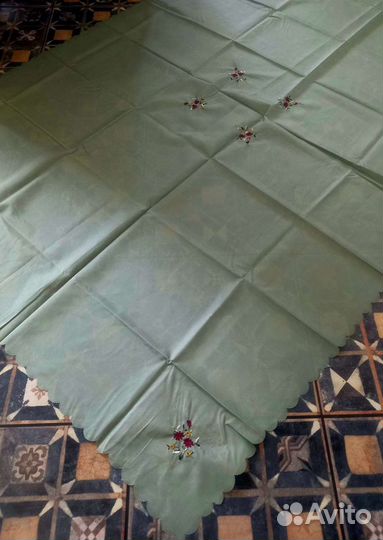 Скатерть с салфетками