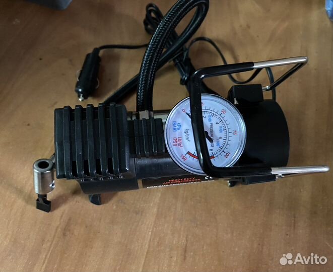 Насос автомобильный
