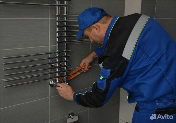 Установка полотенцесушителя (наличие кранов)