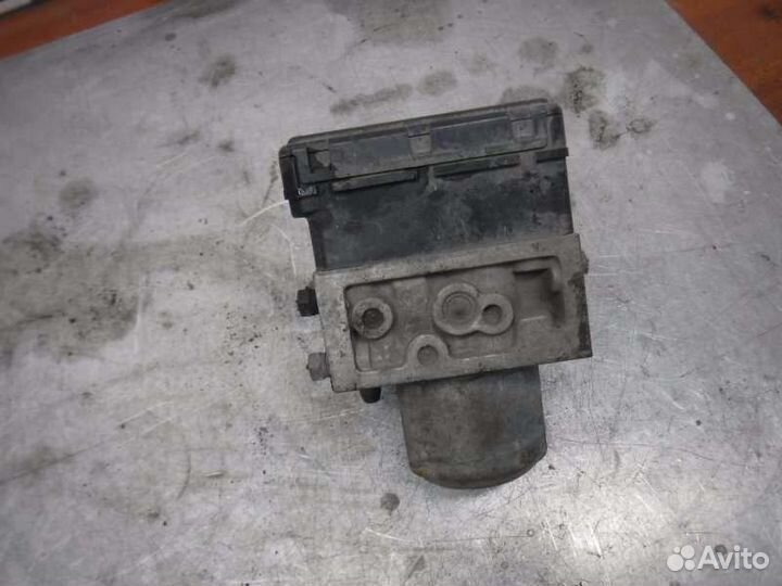 Блок abs Toyota Corolla 124 правый руль 1NZ 2006