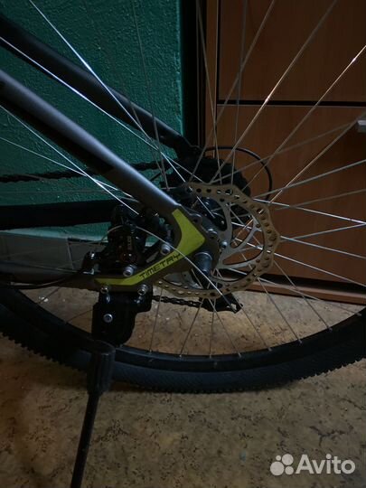 Влесосипед горный 27.5