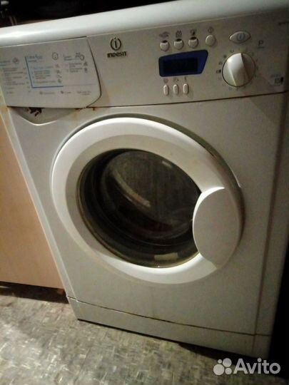 Продам Стиральную машинку на запчасти