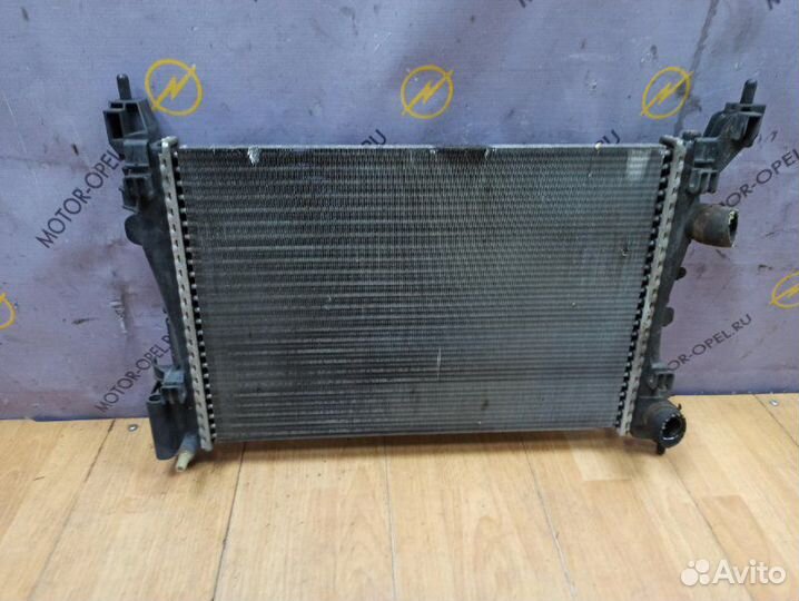 Радиатор двс Opel Corsa D хетчбэк 5-ти дв. Z12XEP