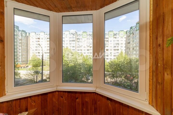 2-к. квартира, 53 м², 3/9 эт.