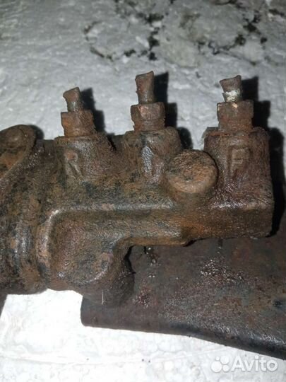 Nissan Patrol GR u61 распределитель тормозных сил