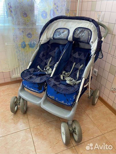 Коляска для двойни