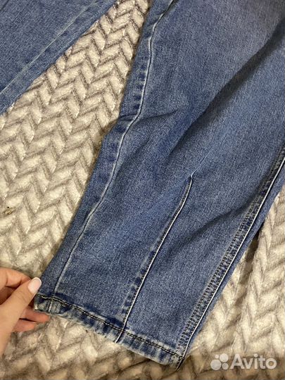 Джинсы