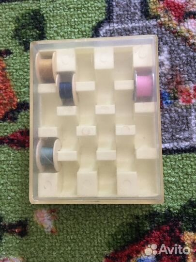 Коробочка для шпулек