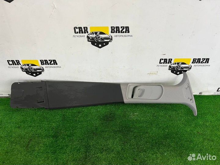 Обшивка стойки центральной правой R