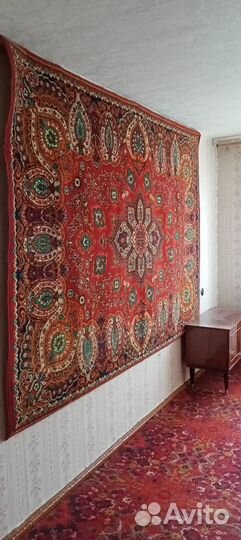 Ковер шерстяной