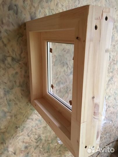 Окно банное эконом 40*40 сосна/стеклопакет в налич