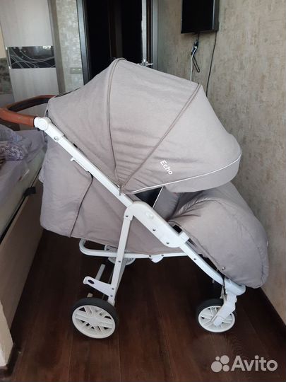 Коляска прогулочная
