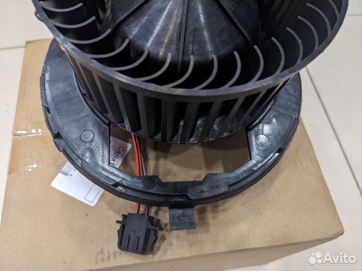 Мотор отопителя A3/Q3/TT/octavia/yeti/G5/passat/TI